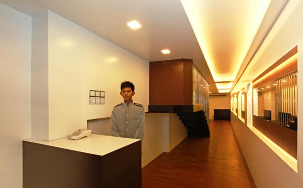 Clover City Center Plus Hotel Rangoon Eksteriør billede