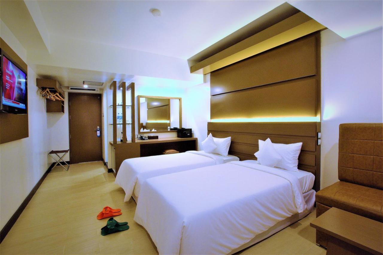 Clover City Center Plus Hotel Rangoon Eksteriør billede
