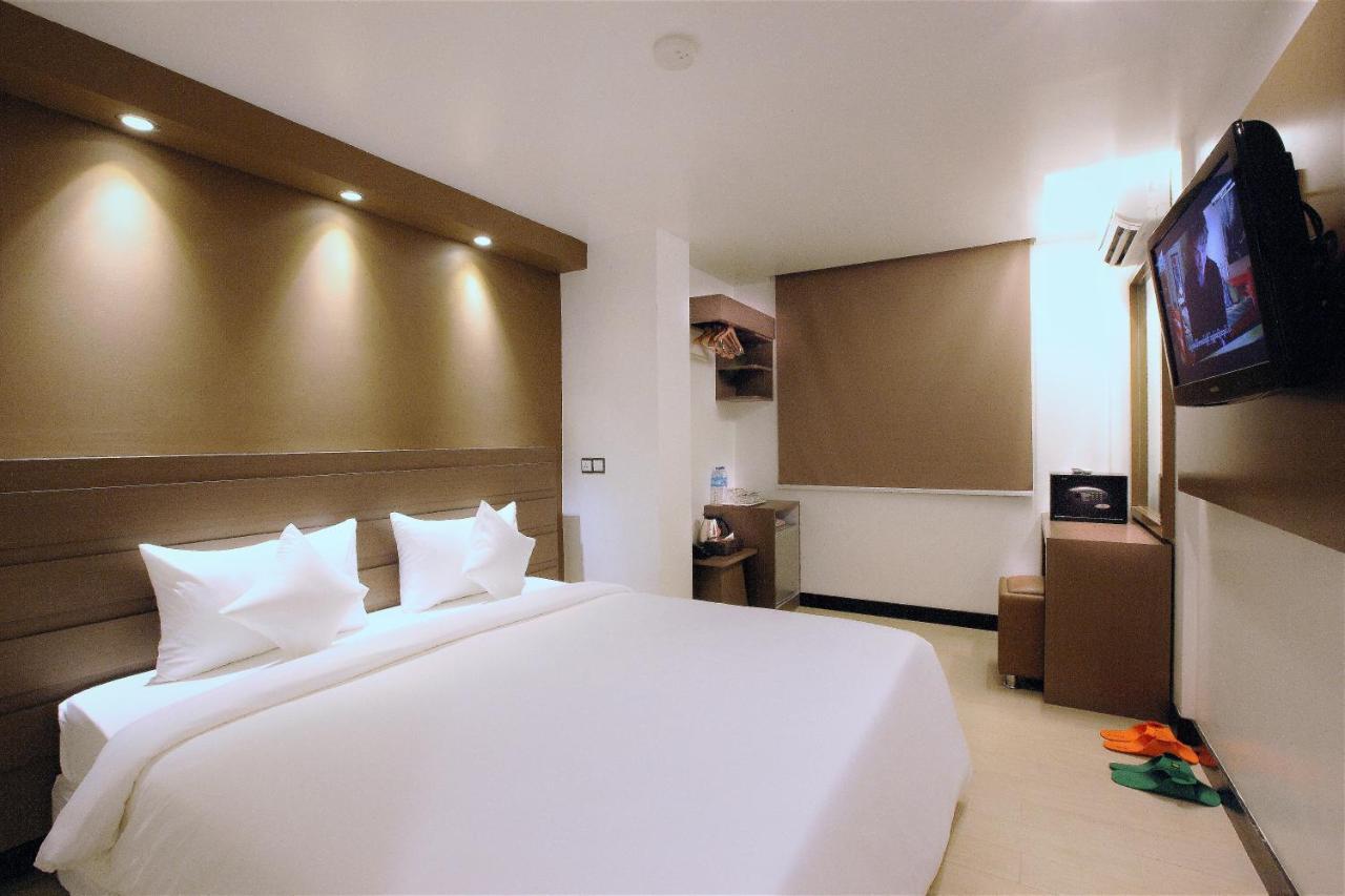 Clover City Center Plus Hotel Rangoon Eksteriør billede