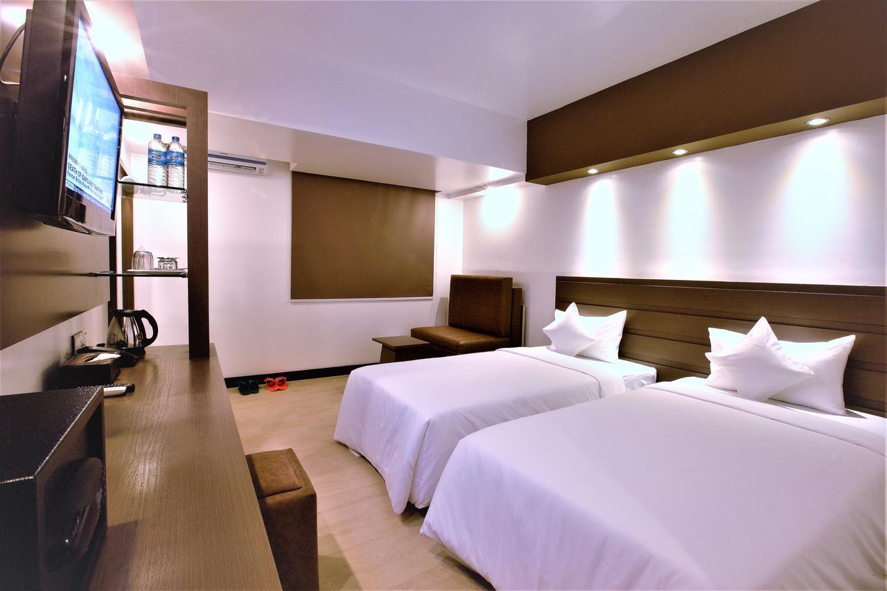 Clover City Center Plus Hotel Rangoon Eksteriør billede